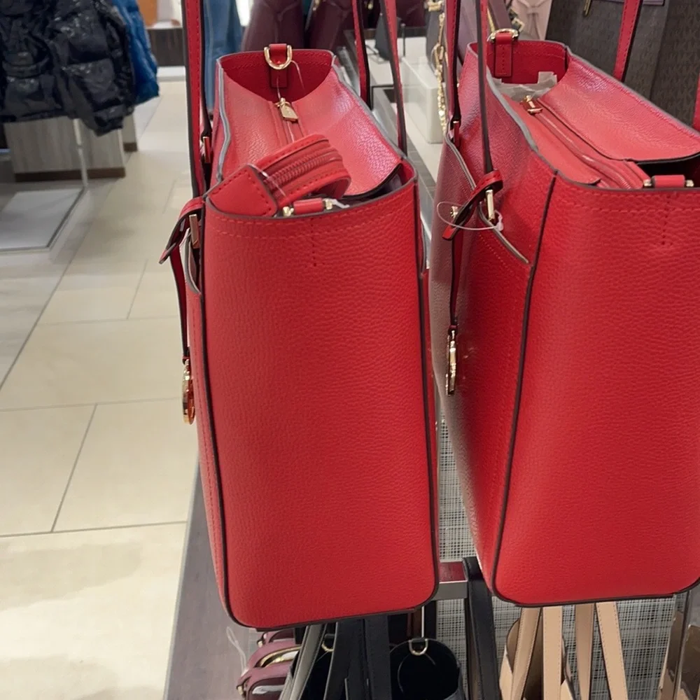 Michael Kors Maisie Large Pebbled Leather 3-in-1 Tote Bag - Picture 16 of 16